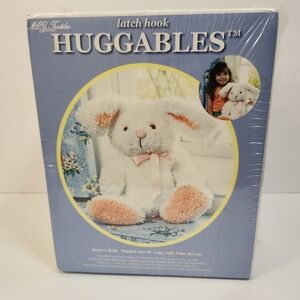 MCG Textiles Huggables Vintage Latch Hook Kit Bunny #36106 19" NIB Unopened